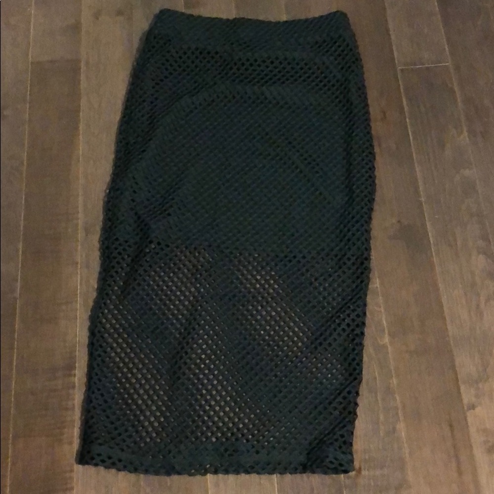 Never worn green mesh midi skirt forever 21